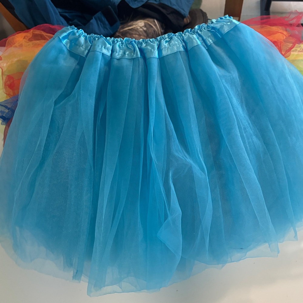 LOT of Six girls TuTu’s, Dance or Costume. Various sizes and color.